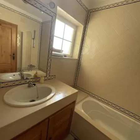 Casa Luna Apartment Amoreira (Leiria)